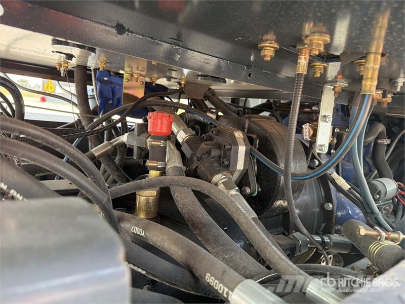  Peng DE CY35H 7700 lb 4x4 Montacargas Todo Terreno Terenski viličar