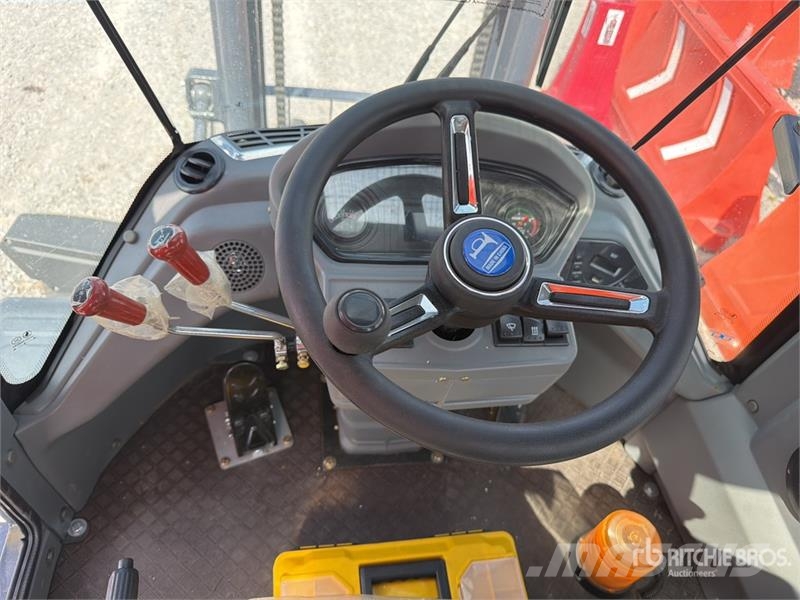  Peng DE CY35H 7700 lb 4x4 Montacargas Todo Terreno Terenski viličar
