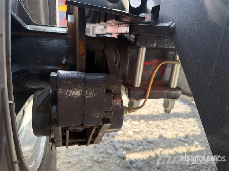  Peng DE CY35H 7700 lb 4x4 Montacargas Todo Terreno Terenski viličar