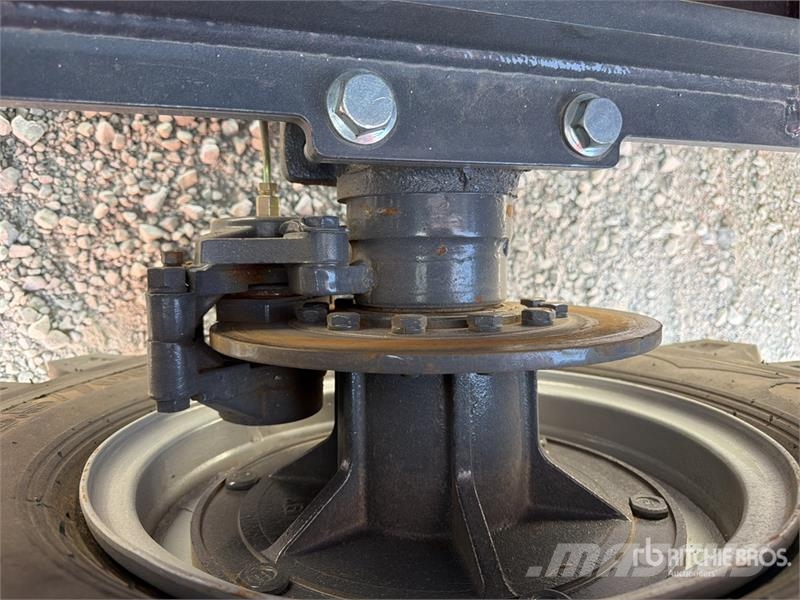  Peng DE CY35H 7700 lb 4x4 Montacargas Todo Terreno Terenski viličar