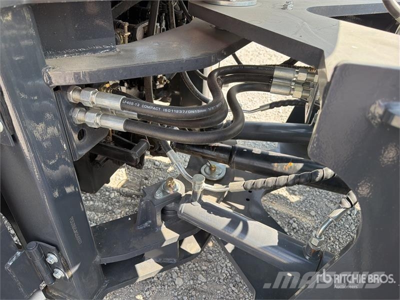  Peng DE CY35H 7700 lb 4x4 Montacargas Todo Terreno Terenski viličar