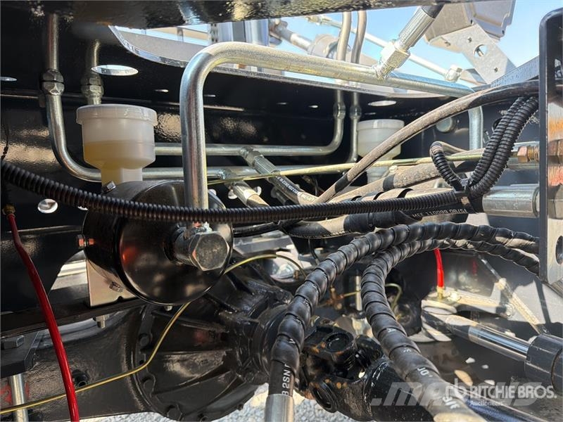 Peng DE CY35H 7700 lb 4x4 Montacargas Todo Terreno Навантажувачі підвищеної прохідності