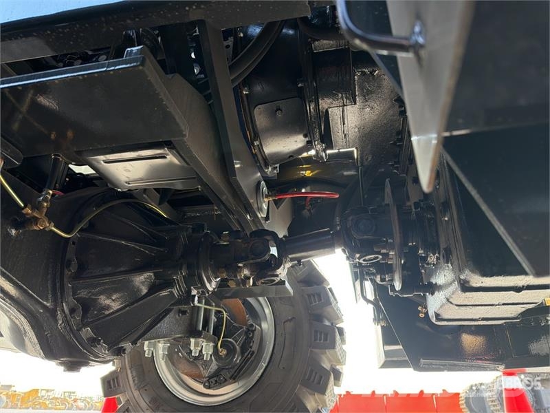 Peng DE CY35H 7700 lb 4x4 Montacargas Todo Terreno Навантажувачі підвищеної прохідності