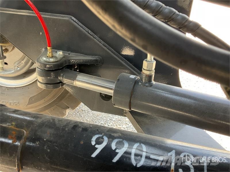  Peng DE L33MAX Cargador sobre Neumaticos (Sin Usar Kolesni nakladalci