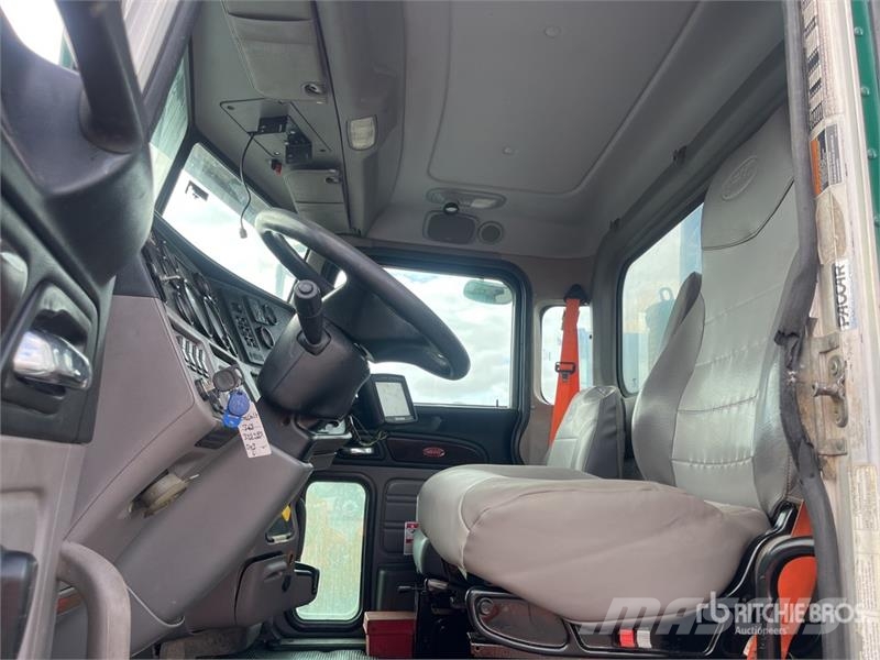 Peterbilt 365 10x4 Camion Revolvedora de Concreto / Mixer Tr Camion malaxeur