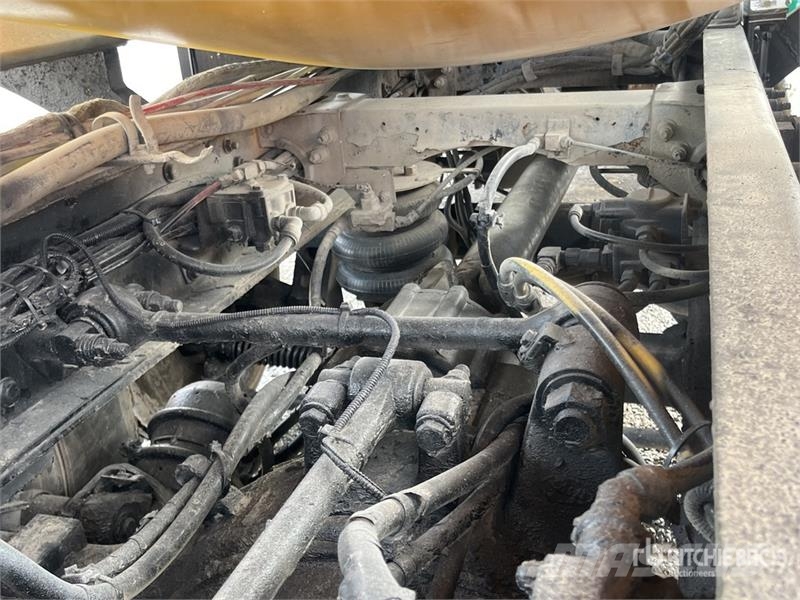 Peterbilt 365 Camion Revolvedora de Concreto / Mixer Truck Camiones de concreto