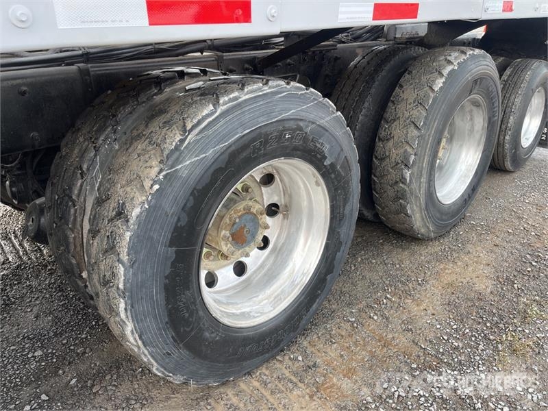 Peterbilt 365 Camion Revolvedora de Concreto / Mixer Truck Camiones de concreto
