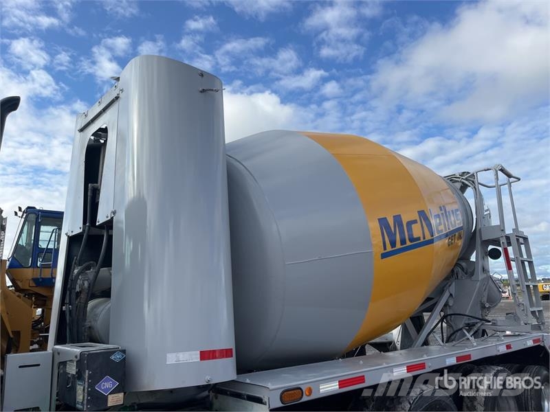 Peterbilt 365 Camion Revolvedora de Concreto / Mixer Truck Camiones de concreto