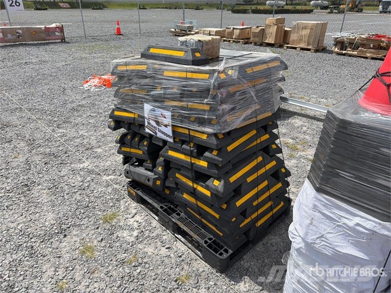 Quantity of (130) WST80 Qty of Wheel Stoppper (Un Otros componentes