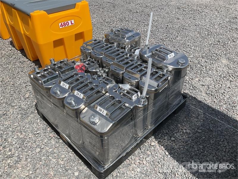 Quantity of (18) SSFT10-50 Steel Fuel Tank (Unuse Kütusemahutid