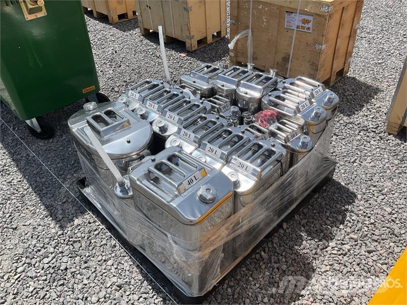Quantity of (18) SSFT10-50 Steel Fuel Tank (Unuse Kütusemahutid