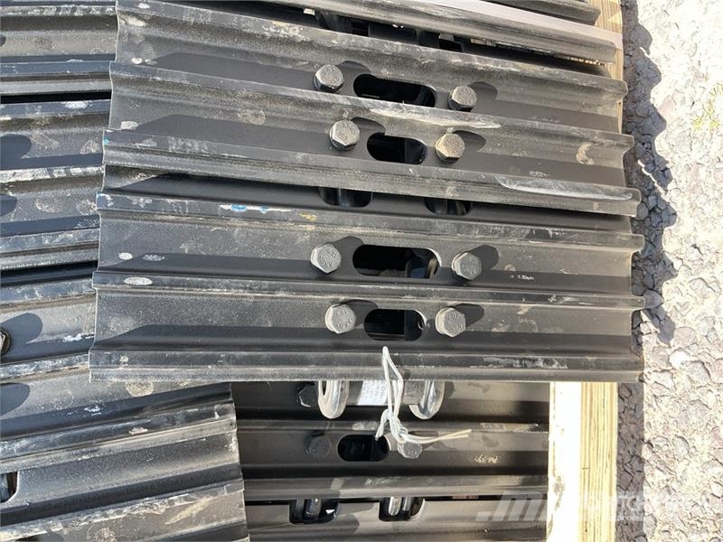  Quantity of (2)  SDCH SDCH-08TCA 23.5 in Zapatas c مكونات أخرى