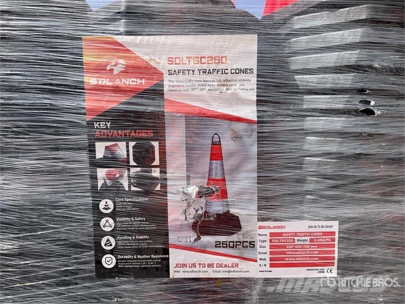 Quantity of (250) TSC Lote de Conos de Trafico (S Poseur de canalisation
