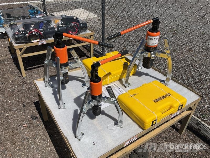 Quantity of (3) Mackman GPSET Hydraulic Lote de E ماكينات منفعة عامة