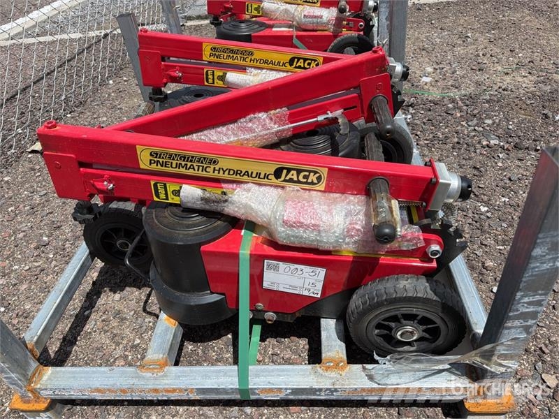  Quantity of (3)  STARVOX JB120TS Lote de Gatos Hid Bouw - Overige