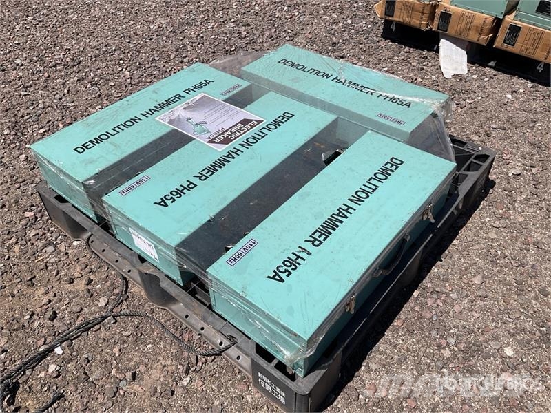 Quantity of (4) Hammer PH65A Electric Lote de Rom Chisel ploughs