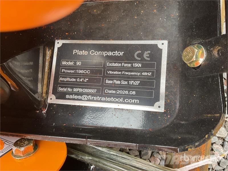 Quantity of (4) SDLOOL 90 Lote de Compactadores d Vibro ploče