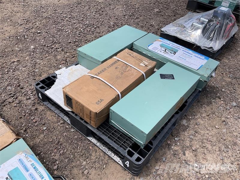 Quantity of (4) SKLP DB65 Electric Lote de Romped Talajlazító ekék