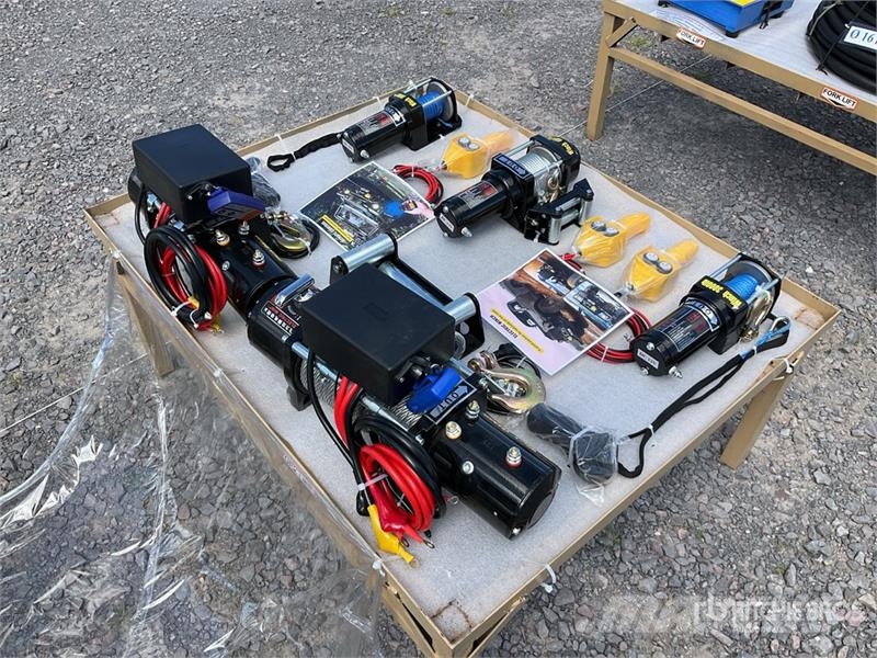 Quantity of (5) EW-5 Lote de Malacates Electricos Treuils, palans et monte-charge