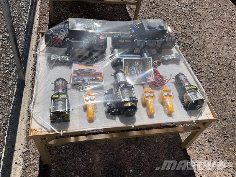 Quantity of (5) EW-5 Lote de Malacates Electricos Treuils, palans et monte-charge