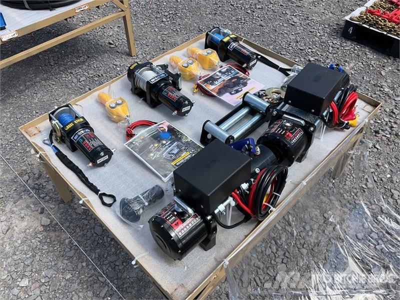Quantity of (5) EW-5 Lote de Malacates Electricos Treuils, palans et monte-charge