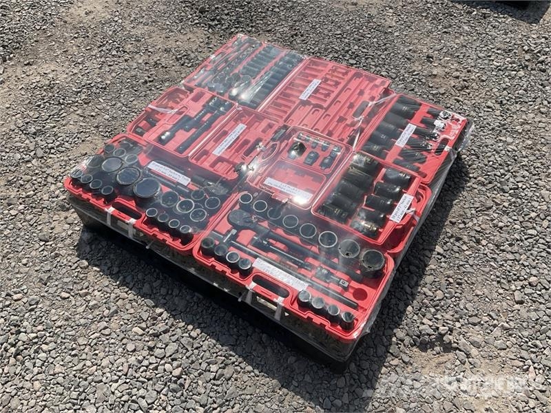Quantity of (7) SSASET Lote de Dados y Adaptadore Otros componentes