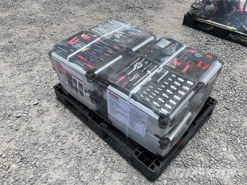 Quantity of (8) Boxes of ATB Lote de Cajas con He Építőipar - Egyebek