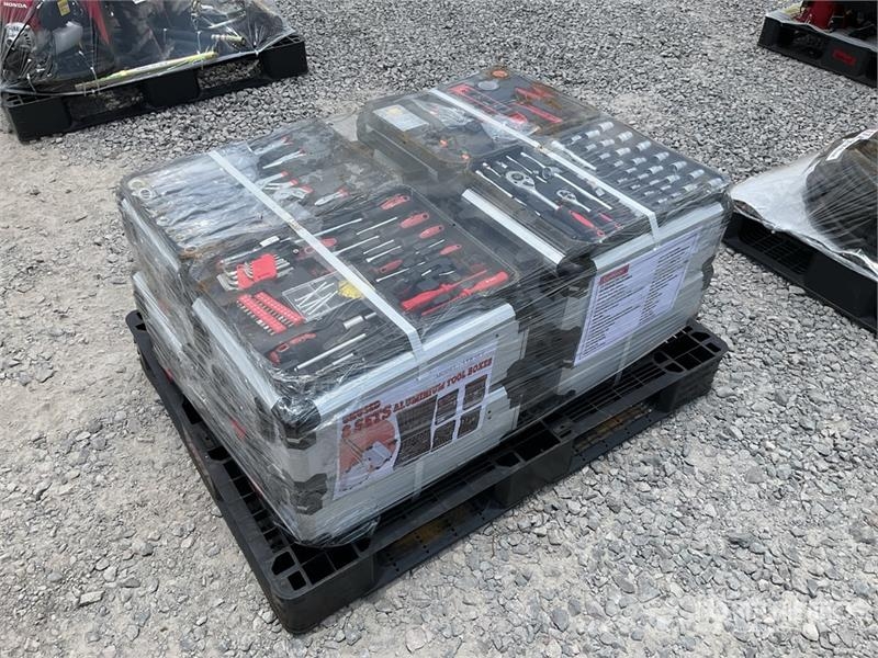 Quantity of (8) Boxes of ATB Lote de Cajas con He Építőipar - Egyebek