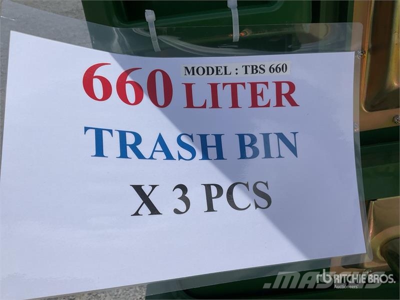 Quantity of (9) TBS660/ TBC240 lote contenedores Muu