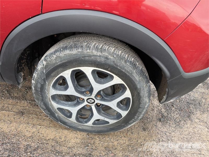 Renault Captur 2WD Camioneta / SUV Automobili