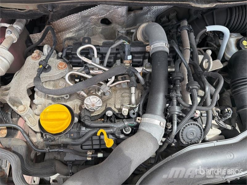 Renault Captur 2WD Camioneta / SUV Automobili