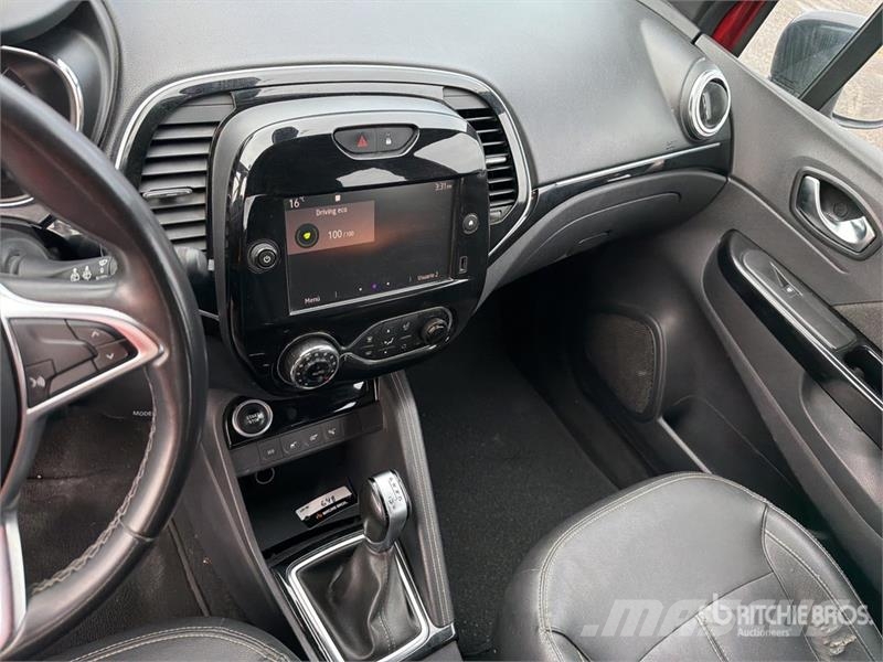 Renault Captur 2WD Camioneta / SUV Automobili