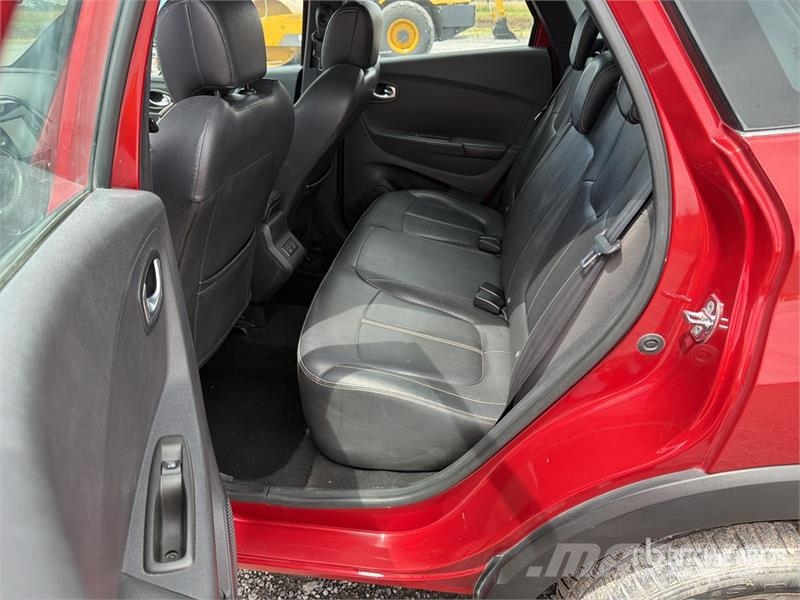 Renault Captur 2WD Camioneta / SUV Automobili
