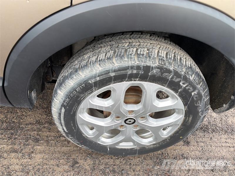 Renault Captur 2WD Camioneta / SUV Automobili