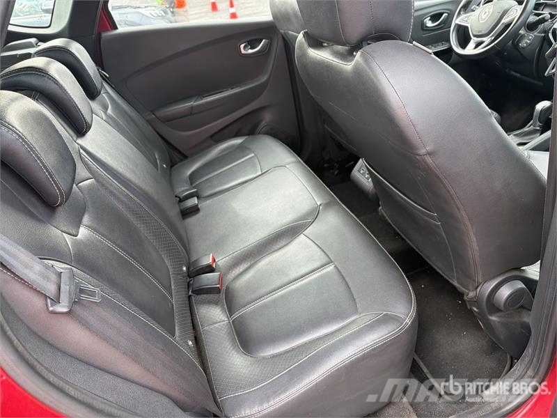 Renault Captur 2WD Camioneta / SUV Automobili
