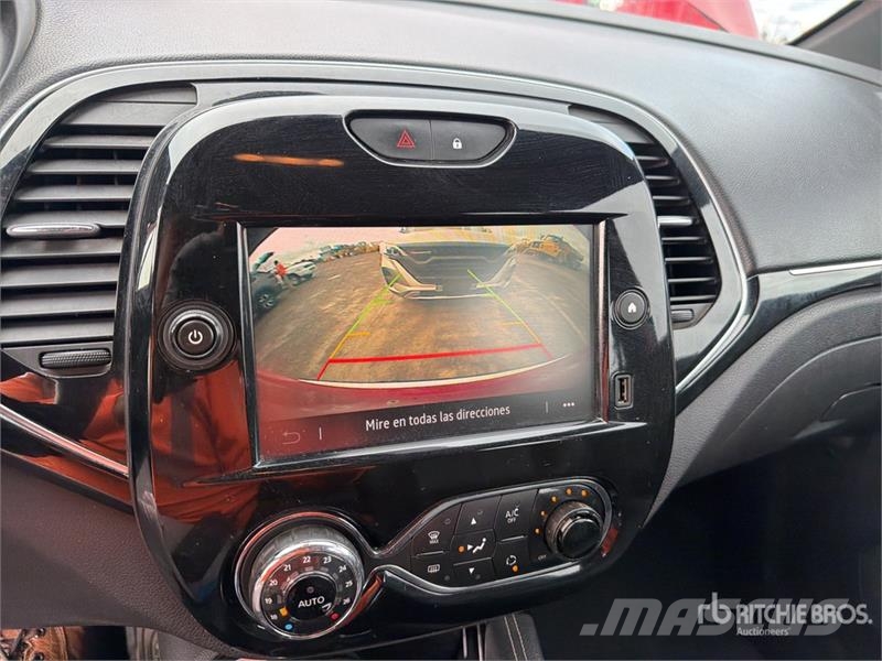 Renault Captur 2WD Camioneta / SUV Automobili
