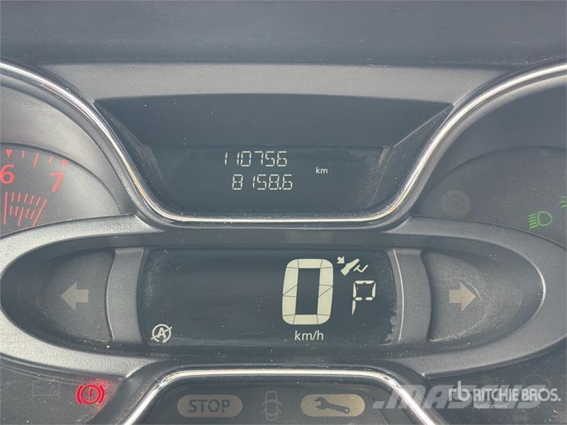 Renault Captur 2WD Camioneta / SUV Automobili