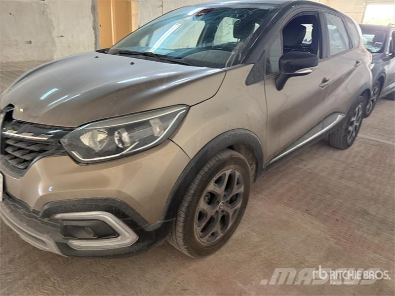 Renault Captur Camioneta / SUV Automobili