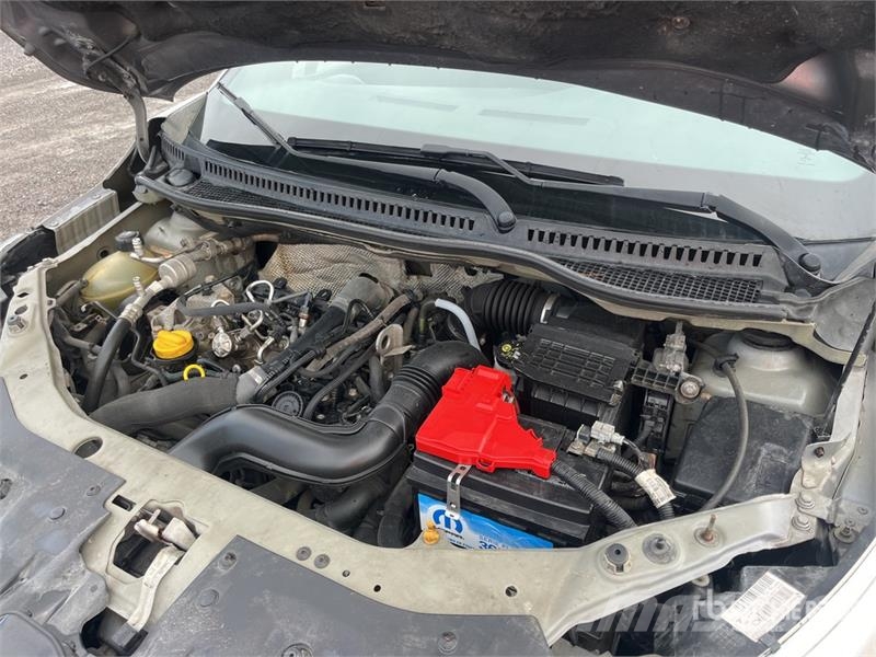 Renault Captur TCe Camioneta / SUV Automobili
