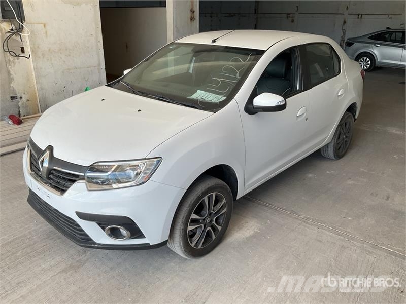 Renault Logan Automovil / Automobile Sõiduautod