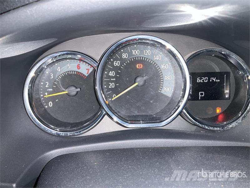 Renault Logan Automovil / Automobile Sõiduautod