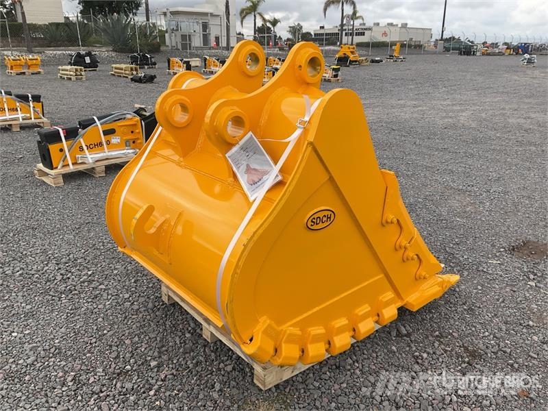 SDCH -08B 42 in Digging Cucharon (Sin Usar) / Exca Cucharones
