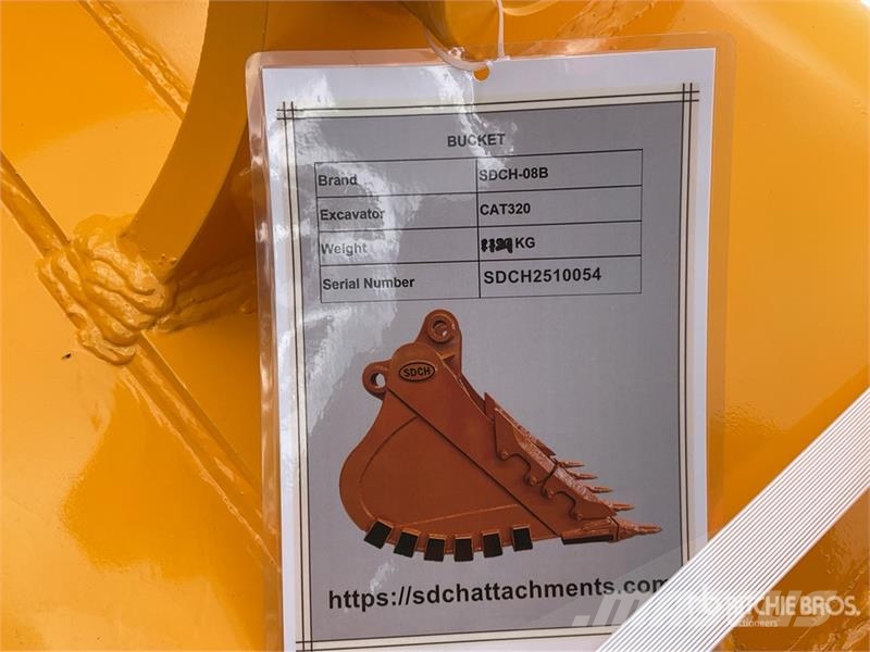 SDCH -08B 42 in Digging Cucharon (Sin Usar) / Exca Cucharones