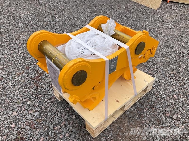 SDCH -08Q Quick Coupler - Fits 19 - 24 ton Excavat Conectores rápidos