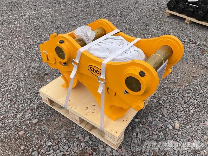 SDCH -08Q Quick Coupler - Fits 19 - 24 ton Excavat Conectores rápidos
