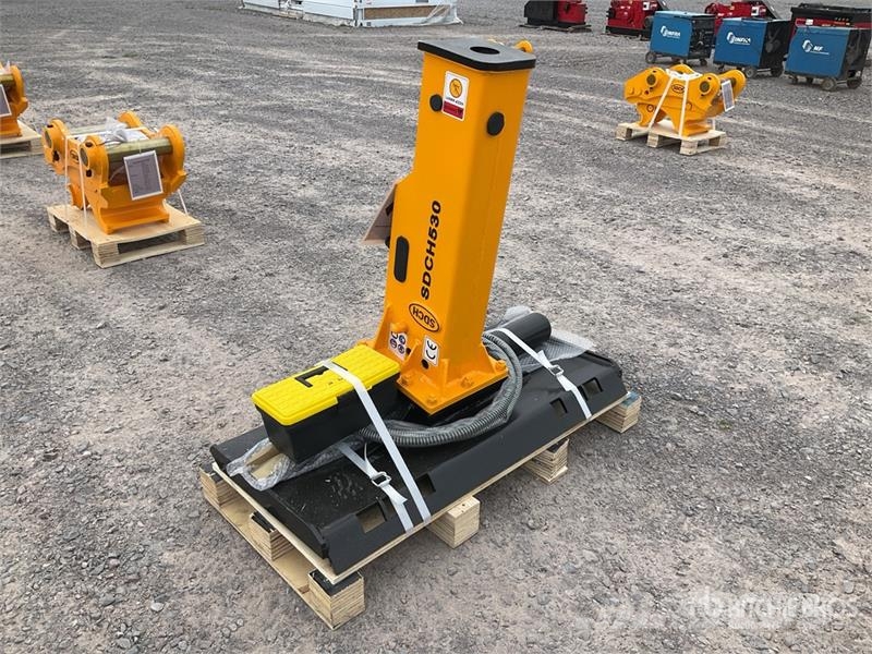 SDCH 530 Martillo Hidraulico para Minicargador (Si مطارق / كسارات