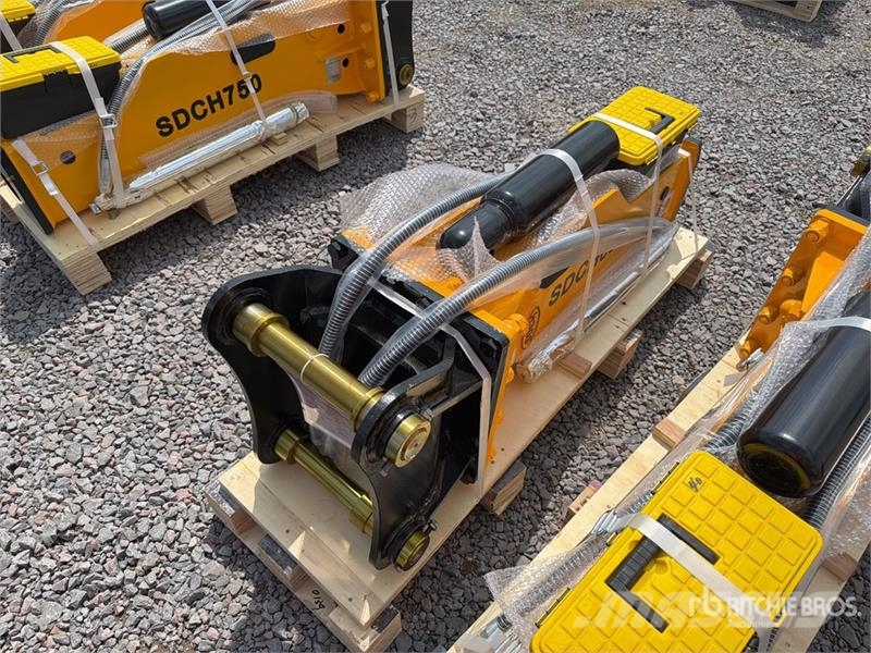 SDCH 680 Martillo Hidraulico (Sin Usar) / Hydrauli Hammers / Breakers