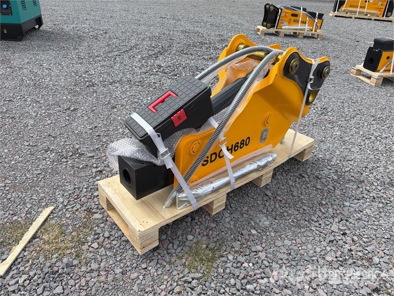 SDCH 680 Martillo Hidraulico (Sin Usar) / Backhoe Hammers / Breakers