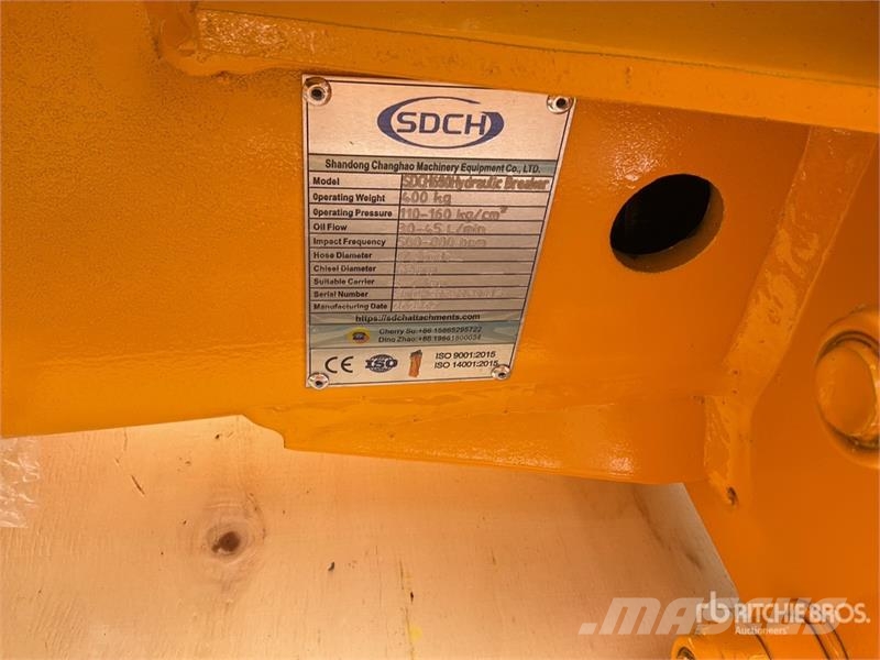 SDCH 680 Martillo Hidraulico (Sin Usar) / Hydrauli Hammers / Breakers
