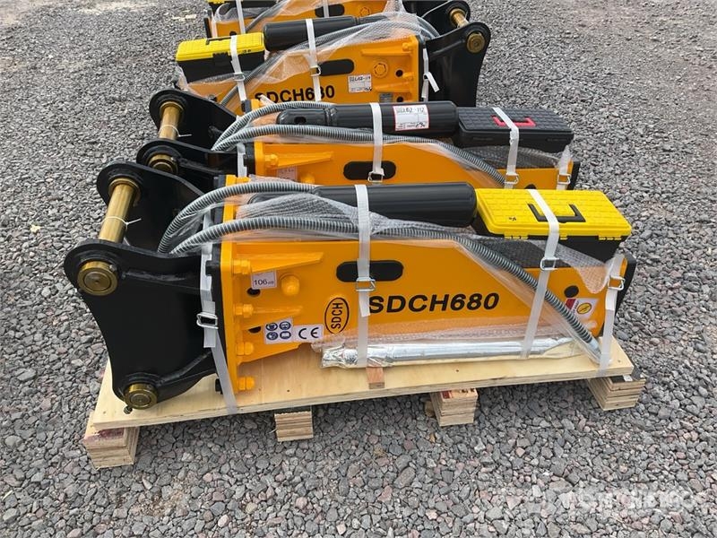 SDCH 680 Martillo Hidraulico (Sin Usar) / Hydrauli Hidrauliniai kūjai / Trupintuvai